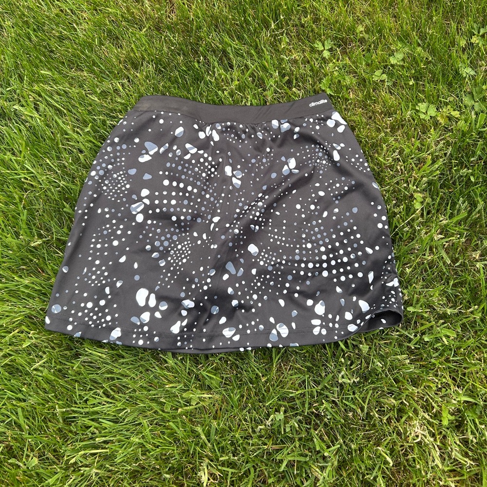 Adidas sport skirt - Picture 2 of 2